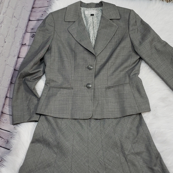 Tahari Suit Skirt Blazer Size 12 Gray - Picture 7 of 14